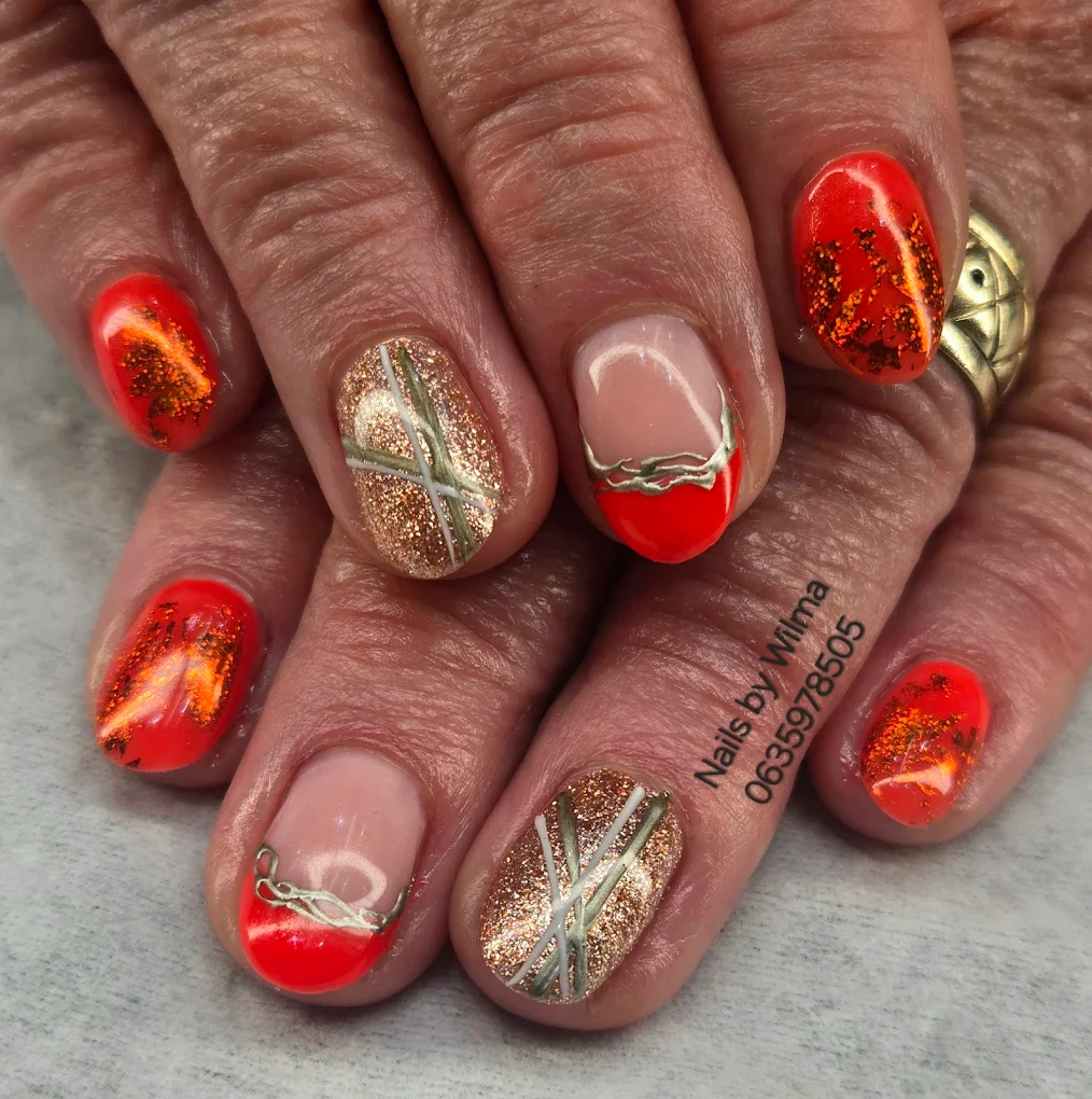 Beautiful nail art design by Wilma