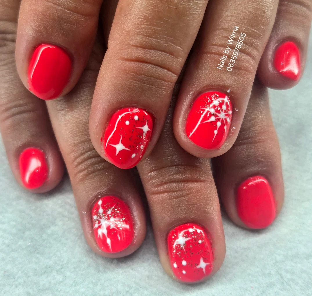 Beautiful nail art design by Wilma