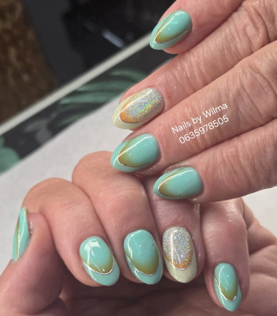 Beautiful nail art design by Wilma